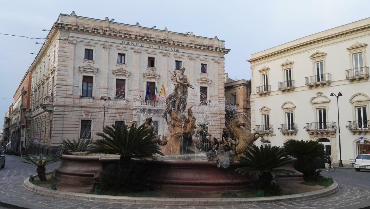 Calarossa Residence سيراكوزا المظهر الخارجي الصورة