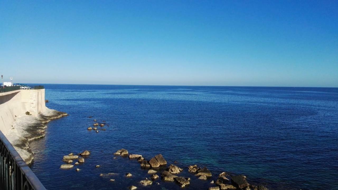 Calarossa Residence سيراكوزا المظهر الخارجي الصورة