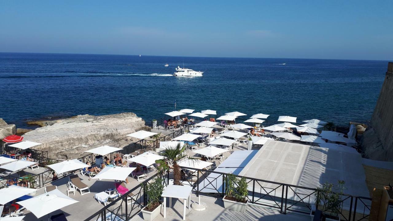 Calarossa Residence سيراكوزا المظهر الخارجي الصورة